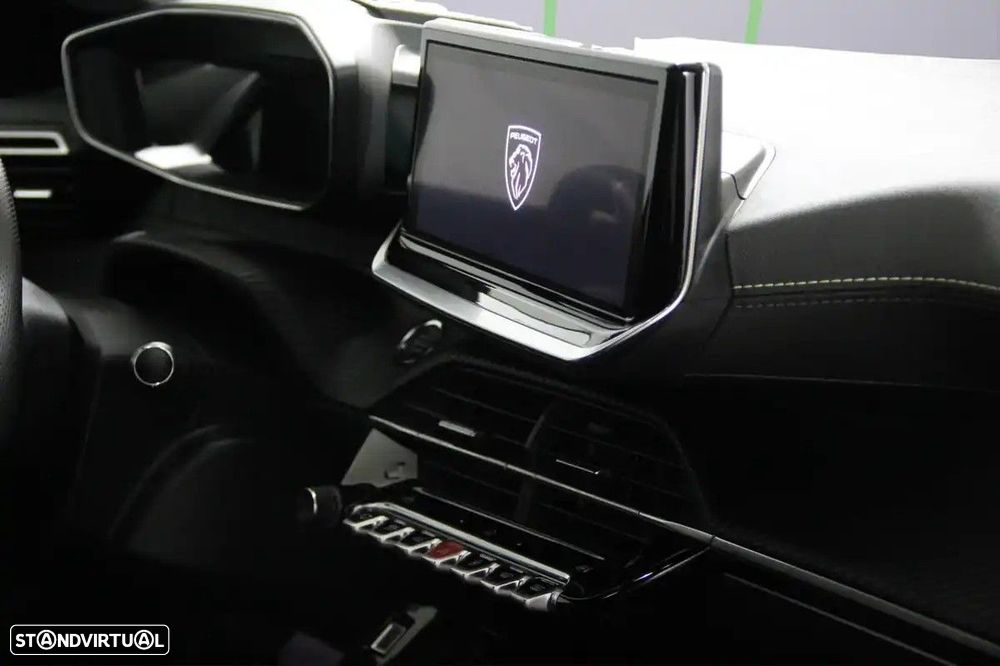 Peugeot e-208 50 kWh Active — fotografia 8