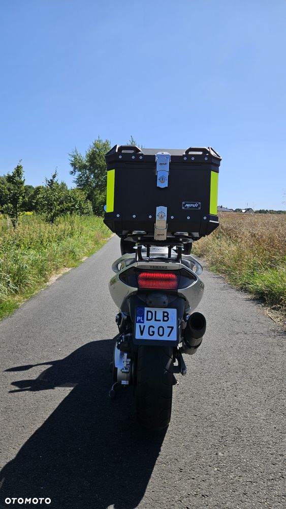 Yamaha Tmax - 5