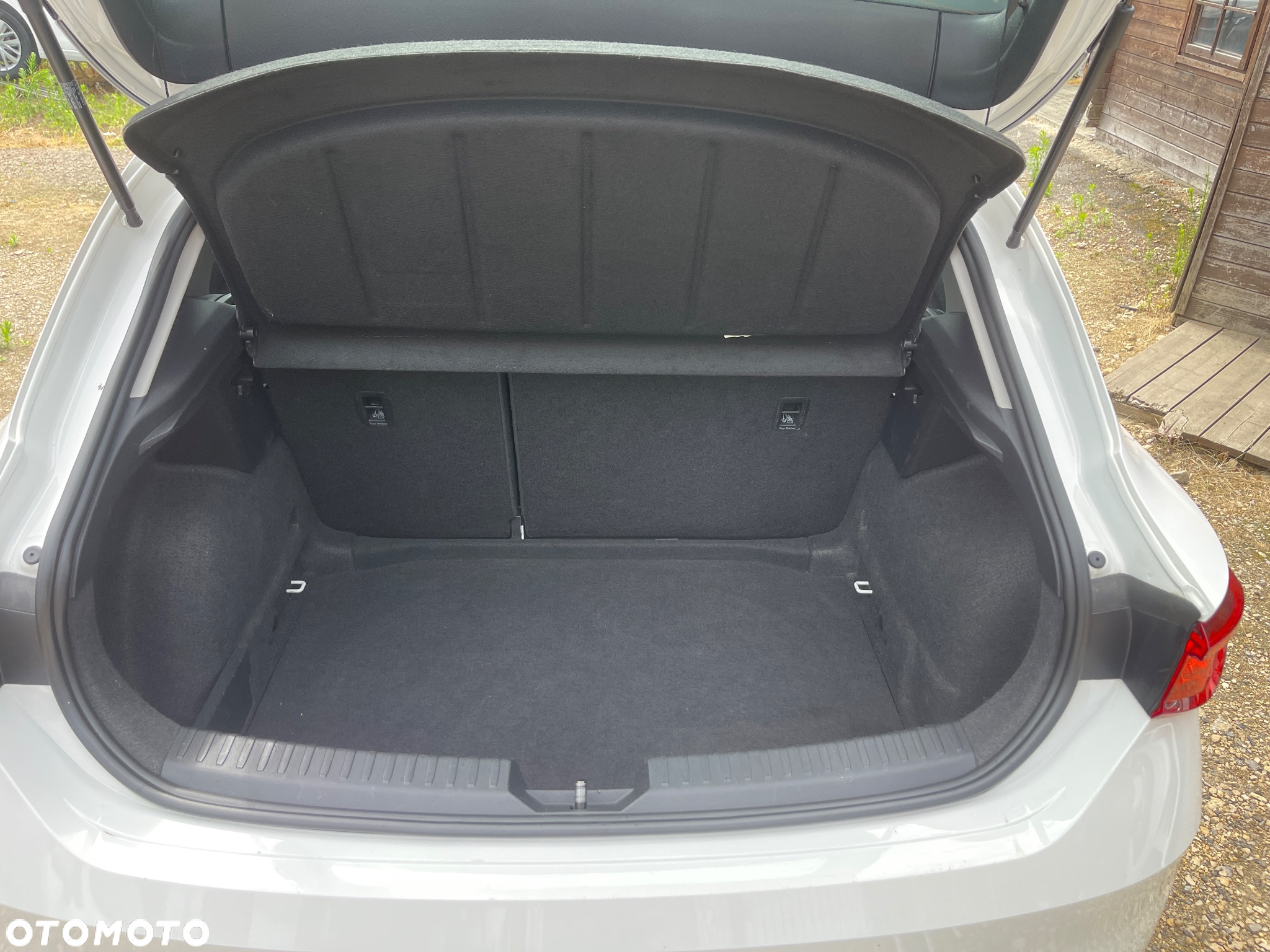 Seat Leon 2.0 TDI DPF DSG Xcellence - 29