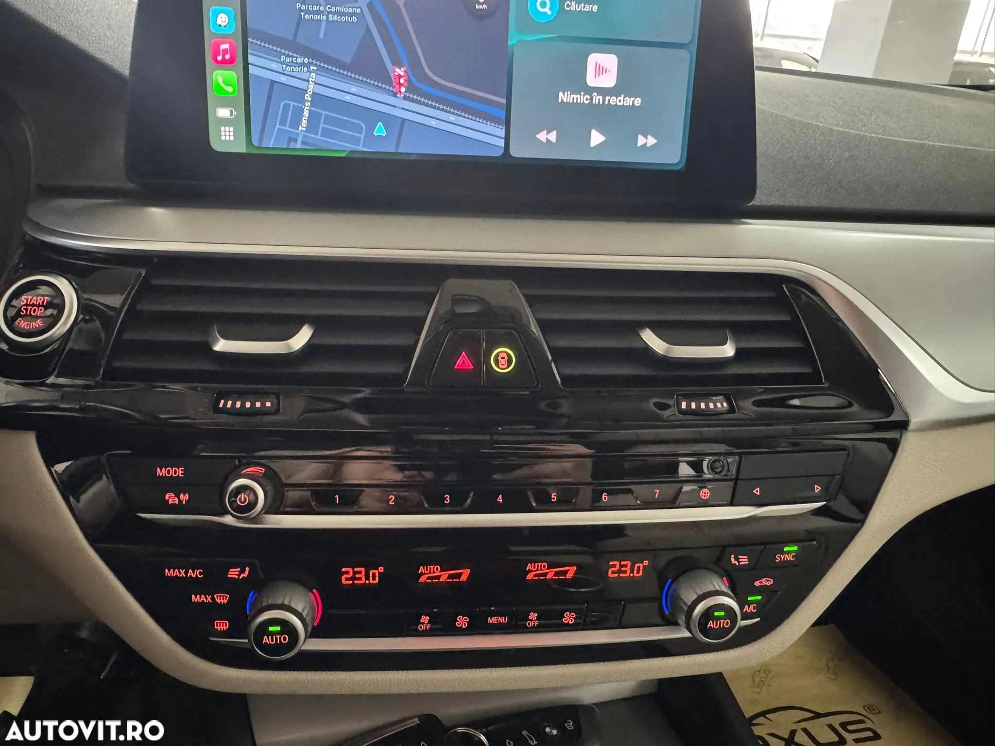 BMW Seria 5 530d xDrive Aut. - 38