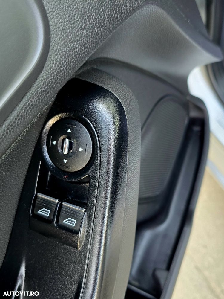 Ford Fiesta 1.6 TDCI Econetic - 18