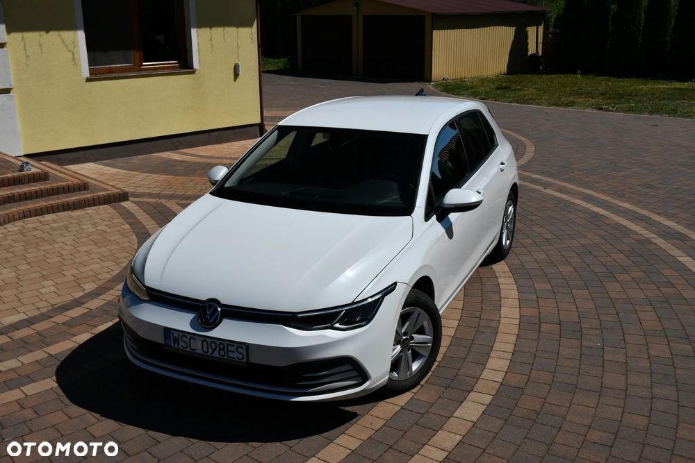 Volkswagen Golf 1.0 eTSI Life DSG - 12