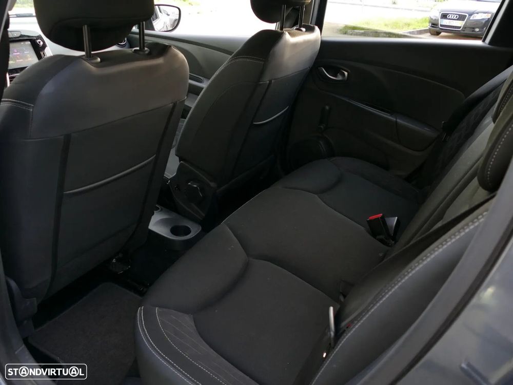 Renault Clio Sport Tourer 0.9 TCe Limited - 31