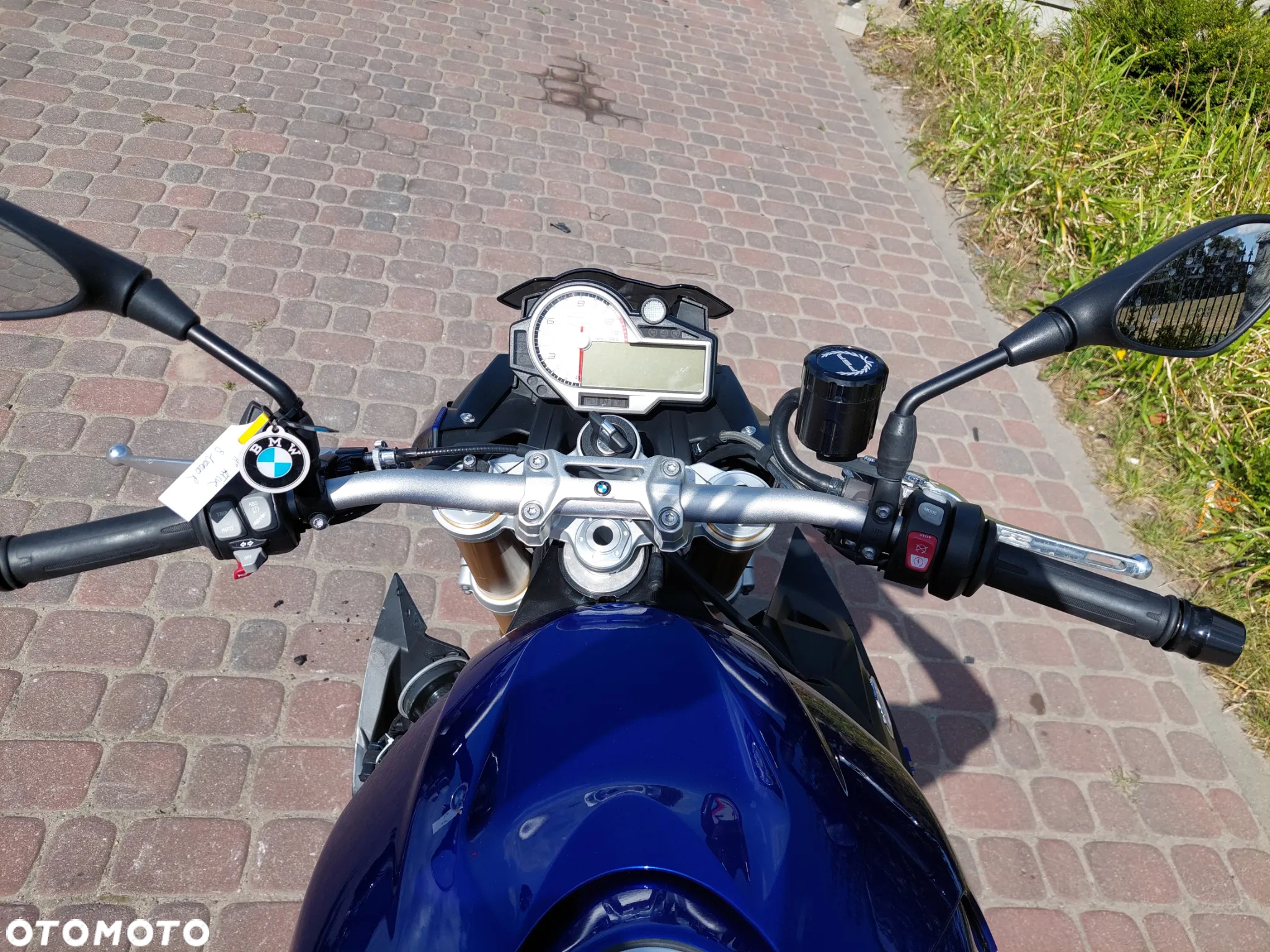 BMW S - 17