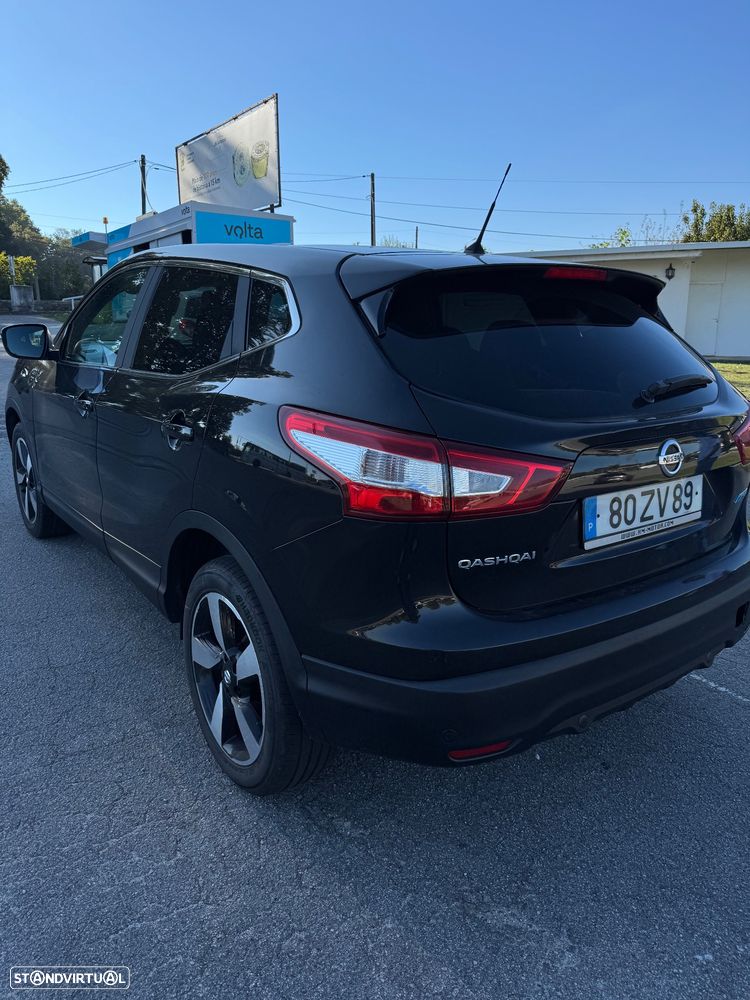 Nissan Qashqai 1.5 dCi N-Tec - 6