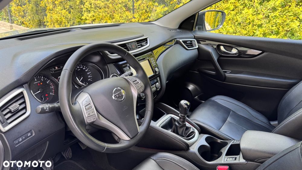Nissan Qashqai 1.2 DIG-T Tekna - 26