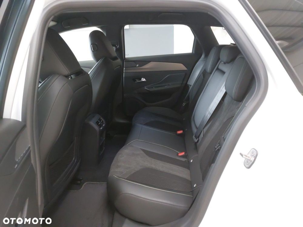 Peugeot 308 - 11