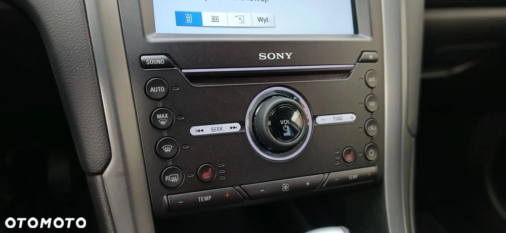 Ford Mondeo 2.0 EcoBlue Titanium - 28