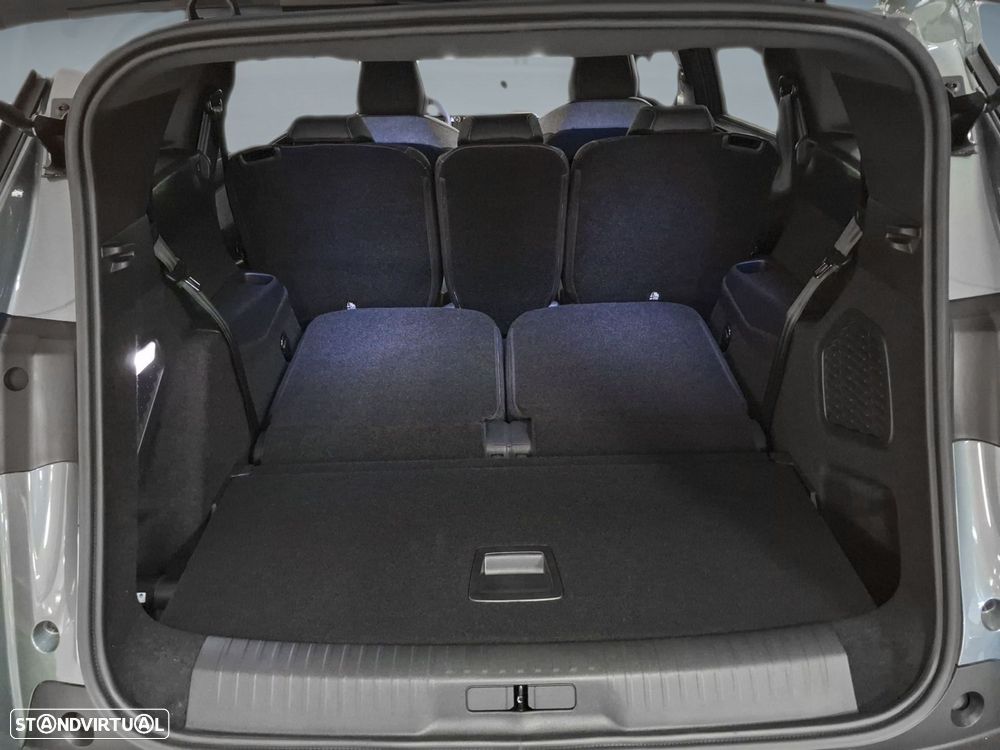 Peugeot E-5008 73 kWh Allure - 24