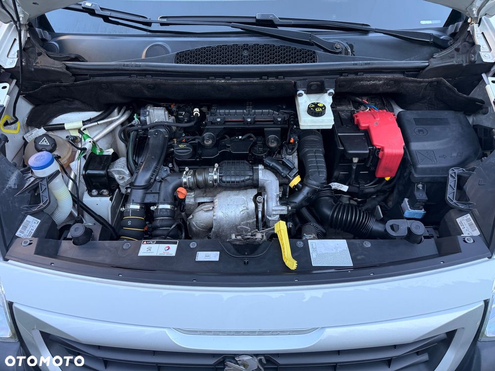 Peugeot PARTNER - 32