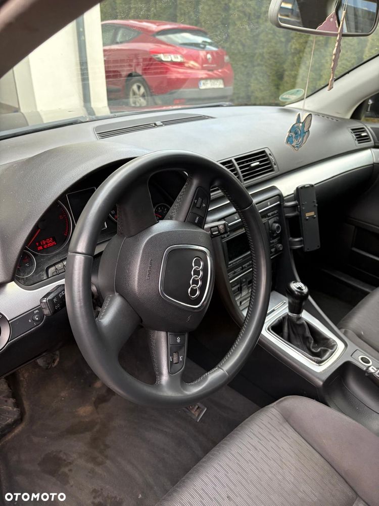 Audi A4 Avant 2.0 TDI DPF - 2