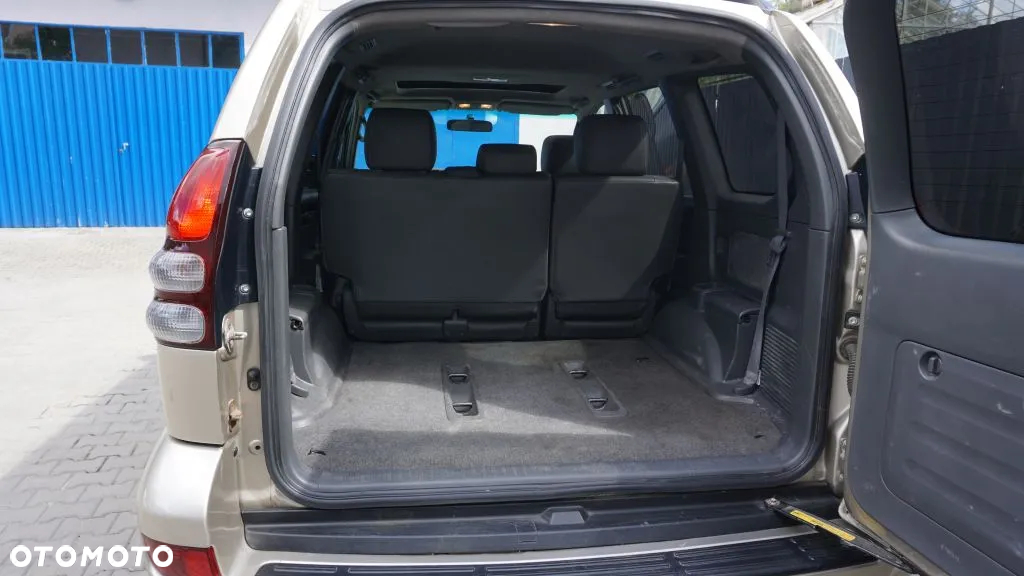 Toyota Land Cruiser 3.0 D Luna Comfort - 9