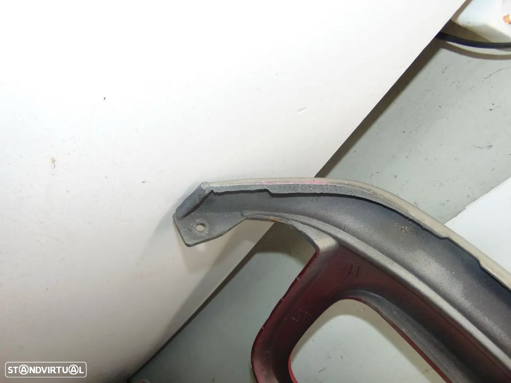 Suzuki Vitara grelha - 9