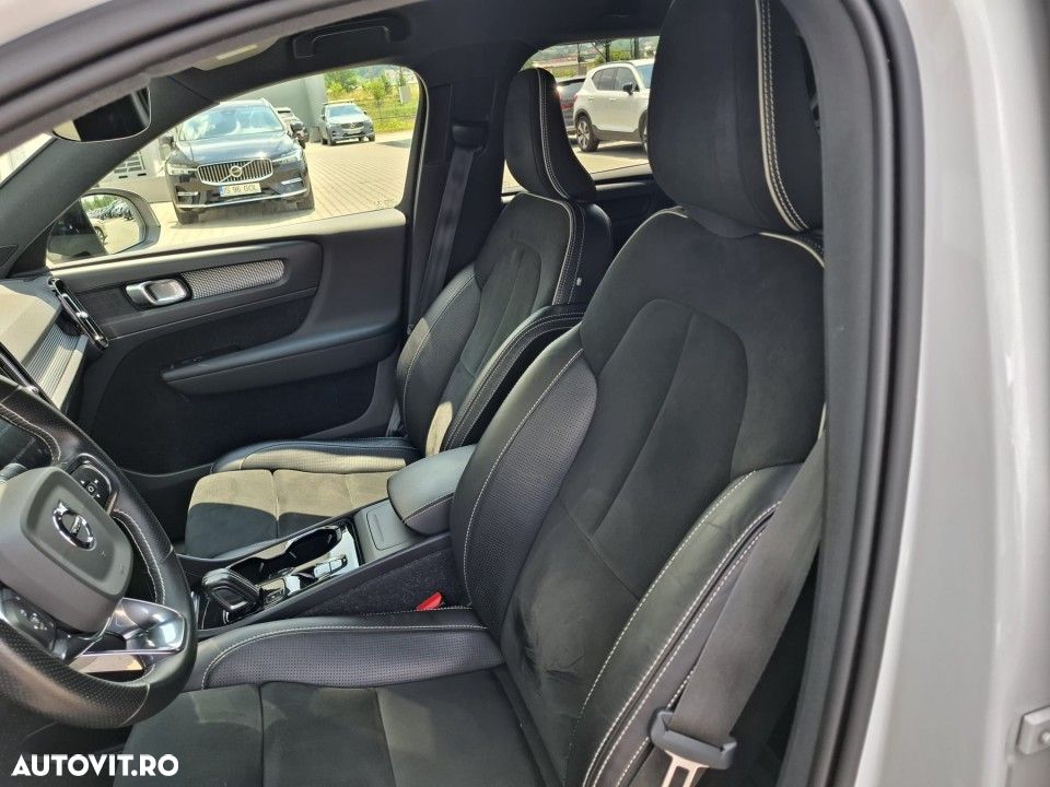 Volvo XC 40 B4 AT8 AWD Mild Hybrid R-Design - 12