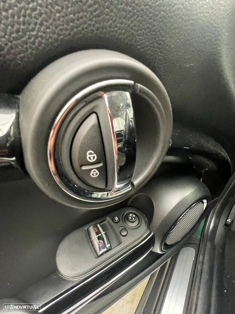 MINI 3 Portas Cooper SD - 43