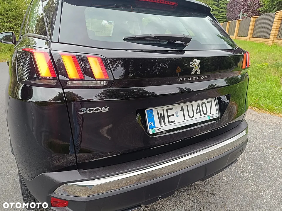 Peugeot 3008 1.5 BlueHDi Allure S&S - 4