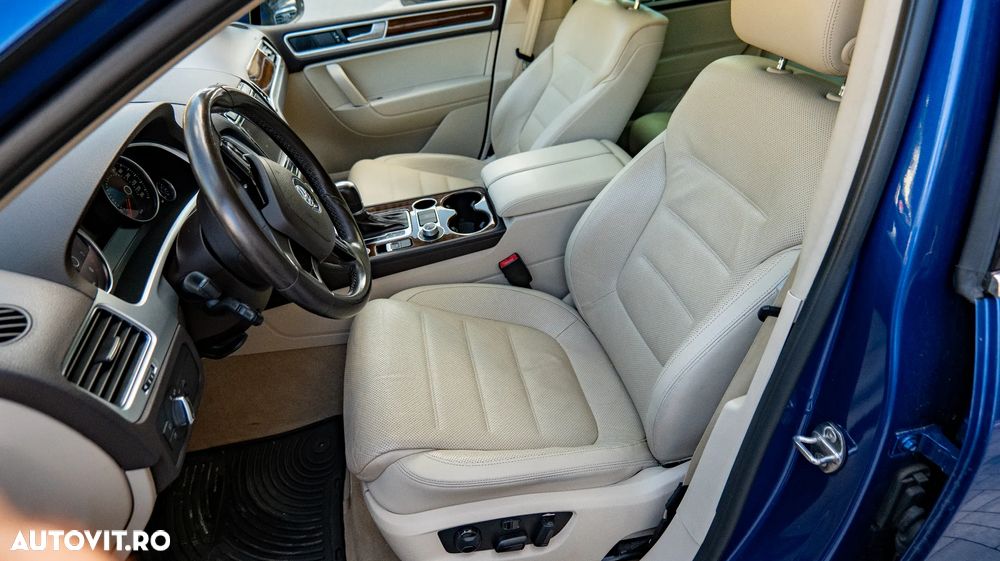 Volkswagen Touareg - 11