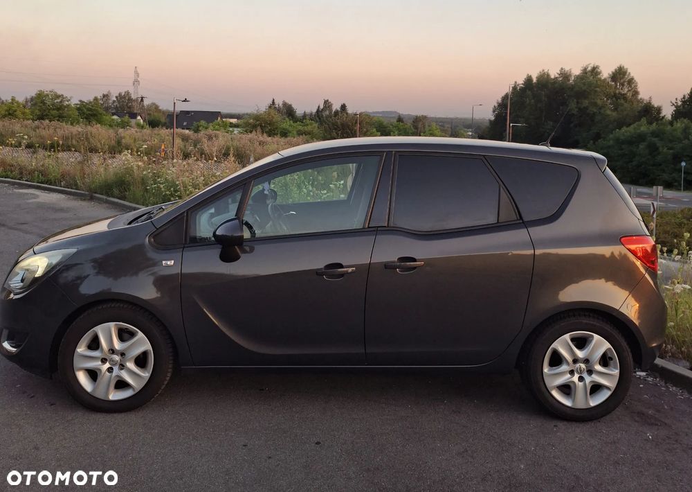 Opel Meriva 1.4 T Cosmo - 2