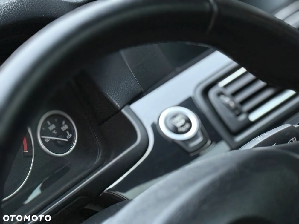 BMW Seria 5 520d Luxury Line - 22