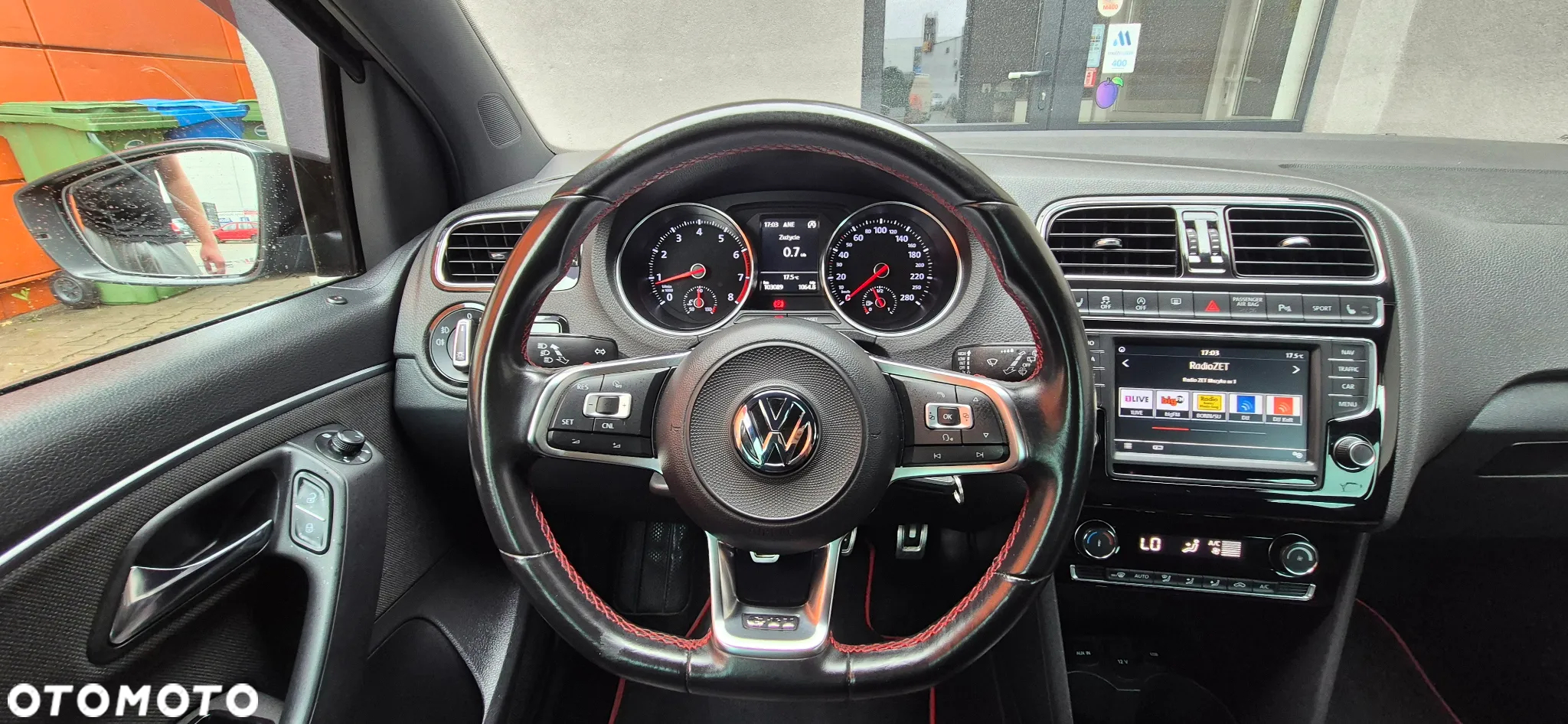 Volkswagen Polo 1.8 TSI (Blue Motion Technology) GTI - 29