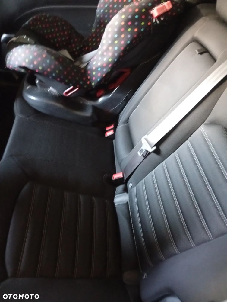 Ford Mondeo 2.0 TDCi Titanium - 22