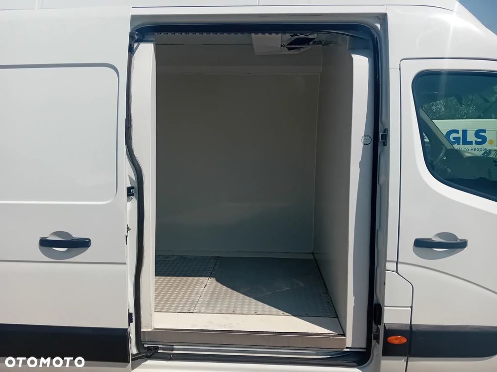 Opel Movano - 12