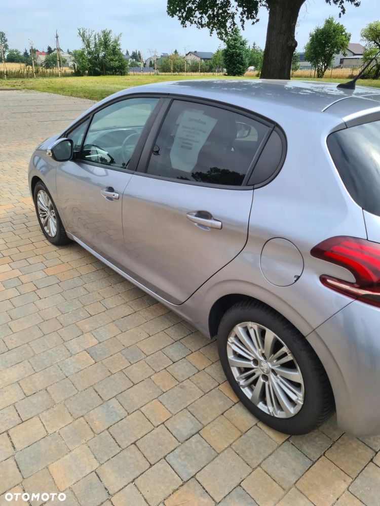 Peugeot 208 BlueHDi 100 Active - 5