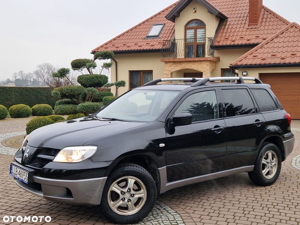Mitsubishi Outlander - 11