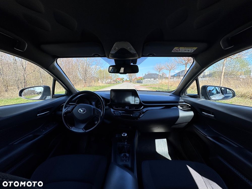 Toyota C-HR 1.2 T Dynamic - 13