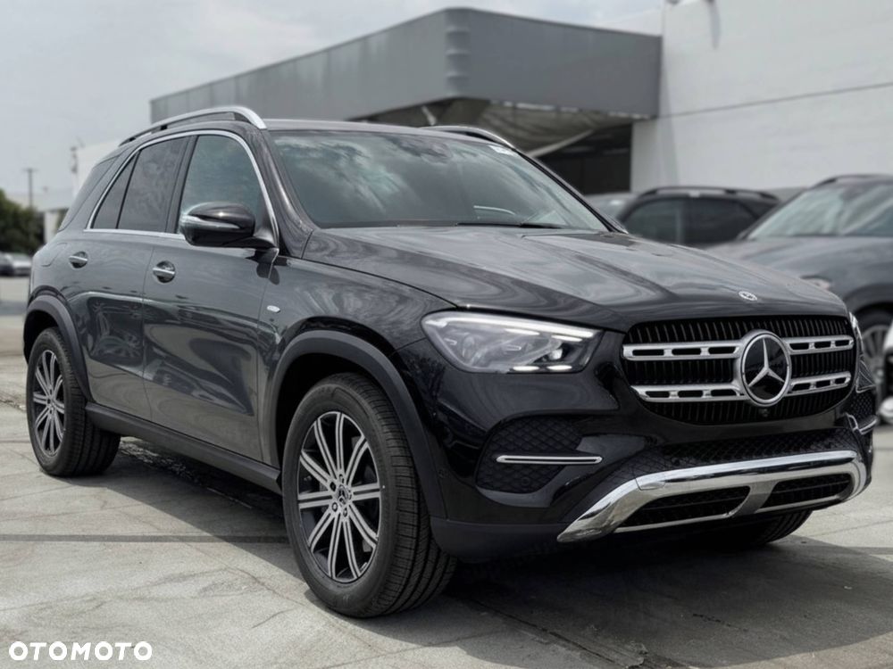 Mercedes-Benz GLE 300 d 4-Matic - 1