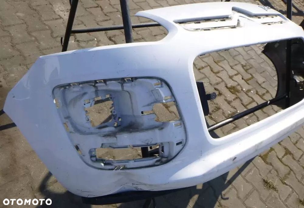 Citroen C3 Picasso Zderzak Przód C06401-253 - 3