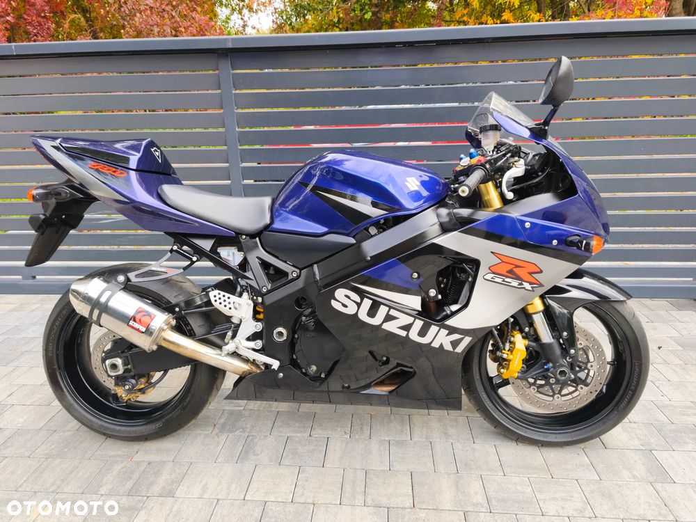 Suzuki GSX-R - 16
