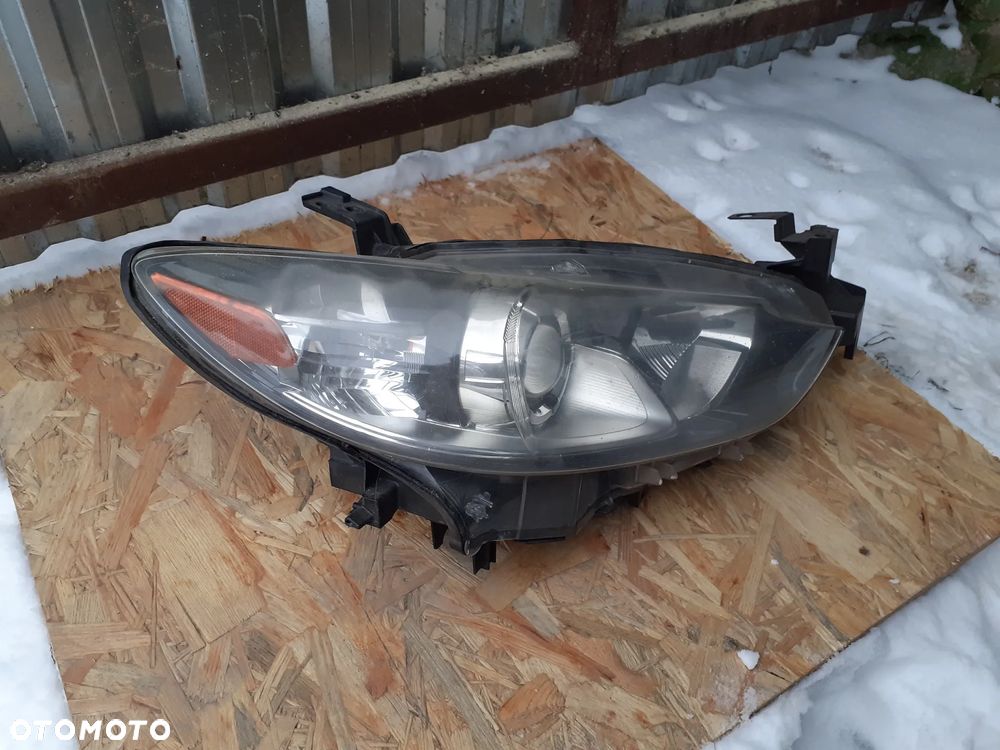 12140 Lampa prawy przód Mazda 6 12- USA - 2