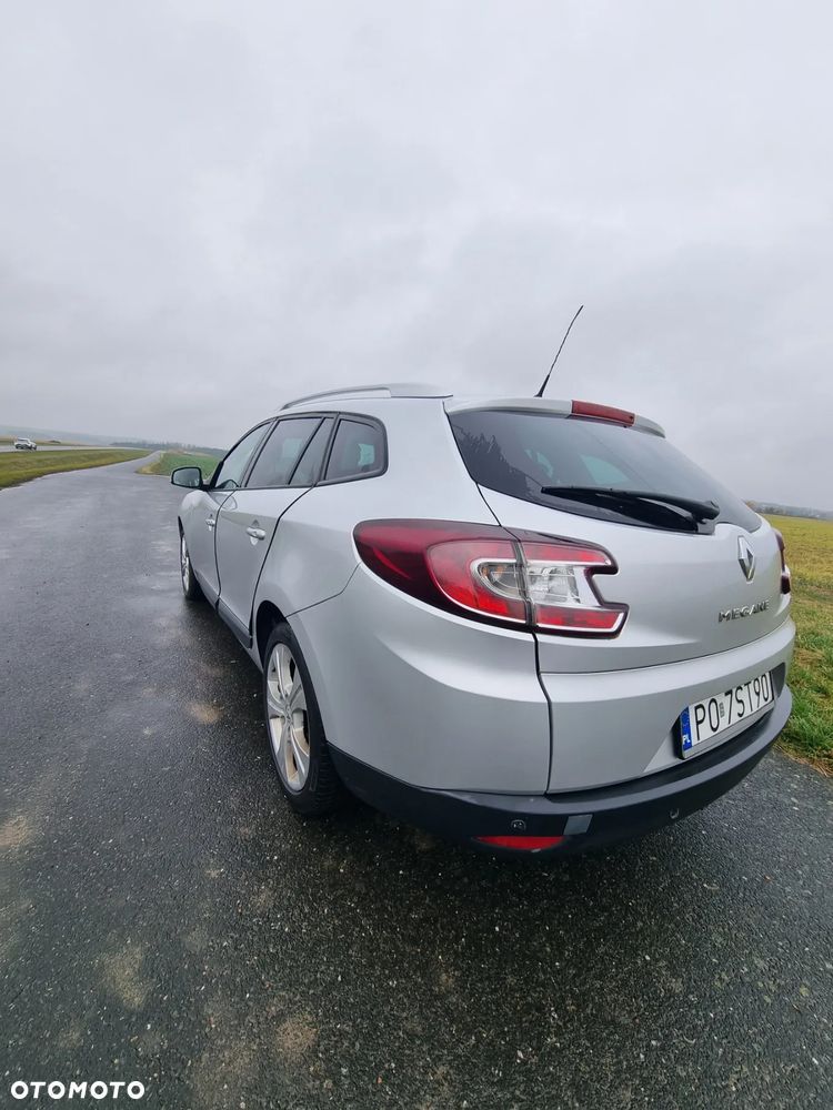 Renault Megane - 11