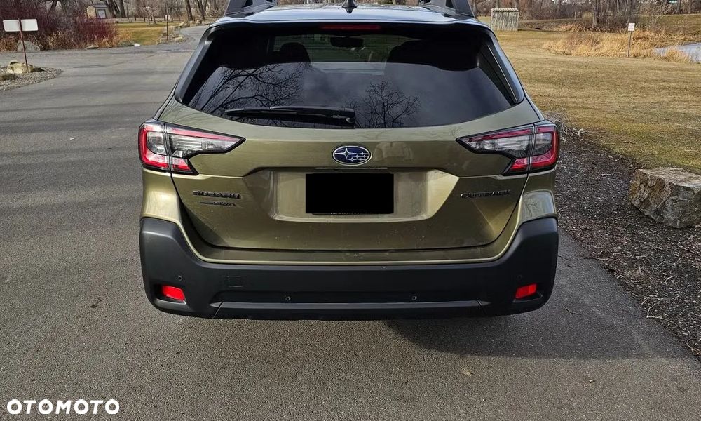 Subaru Outback 2023 photo 3