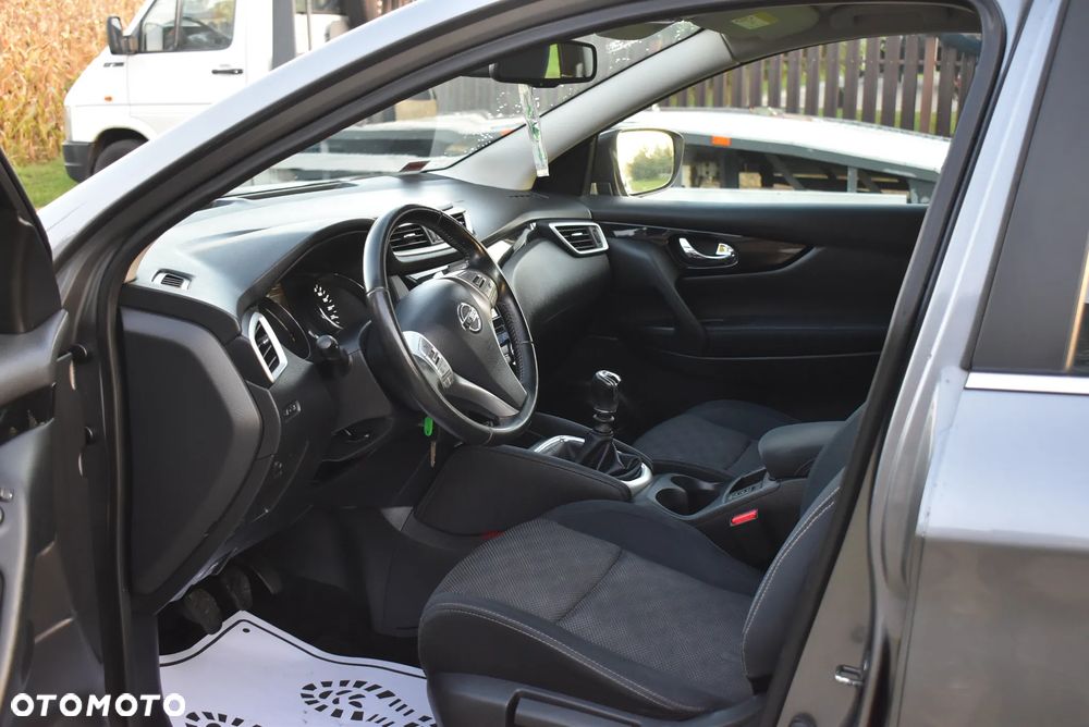 Nissan Qashqai 1.2 DIG-T TEKNA+ - 20