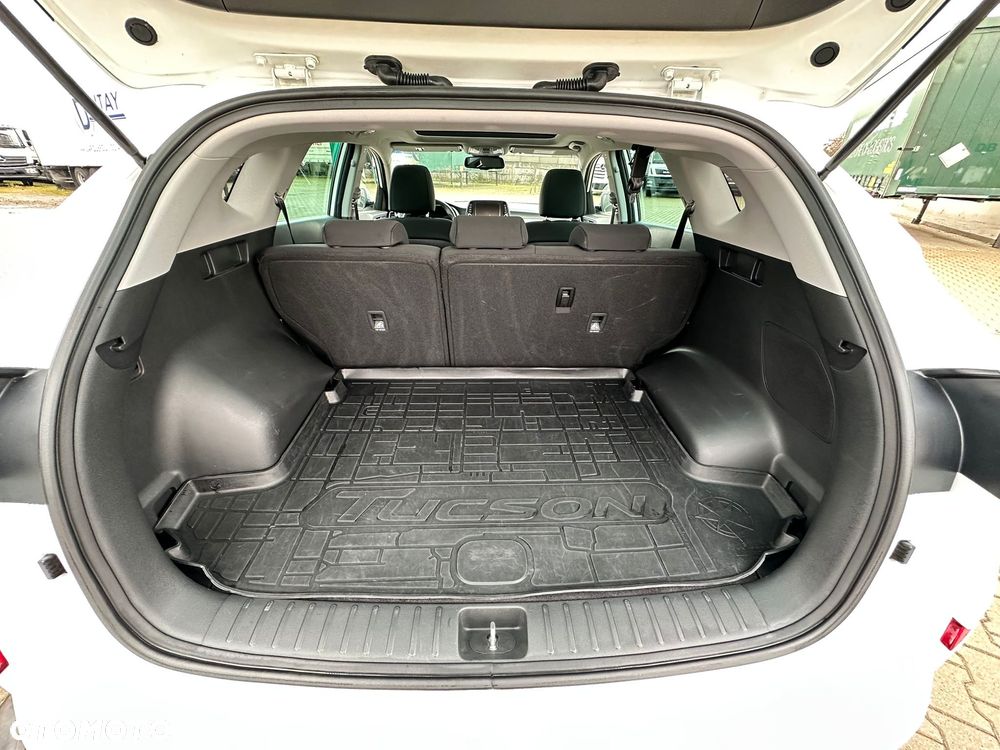 Hyundai Tucson 1.6 CRDi Comfort 2WD DCT - 12