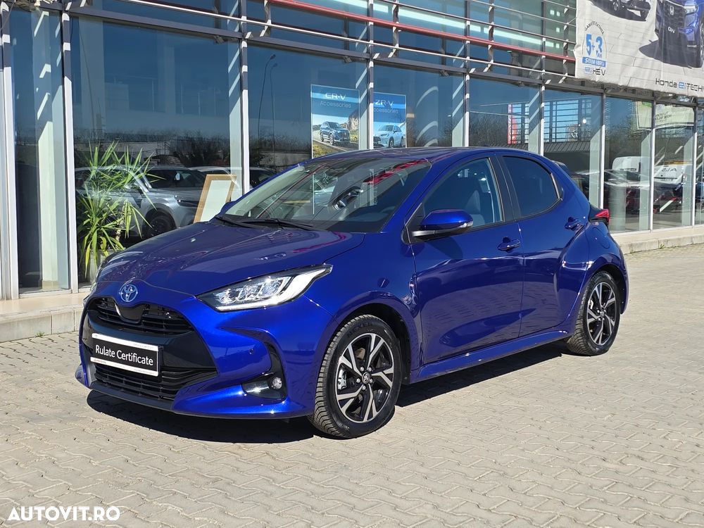 Toyota Yaris 1.5 VVT-i HSD Dynamic - 2