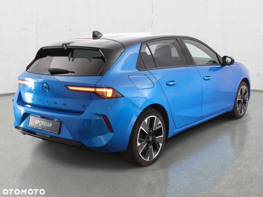 Opel Astra - 8