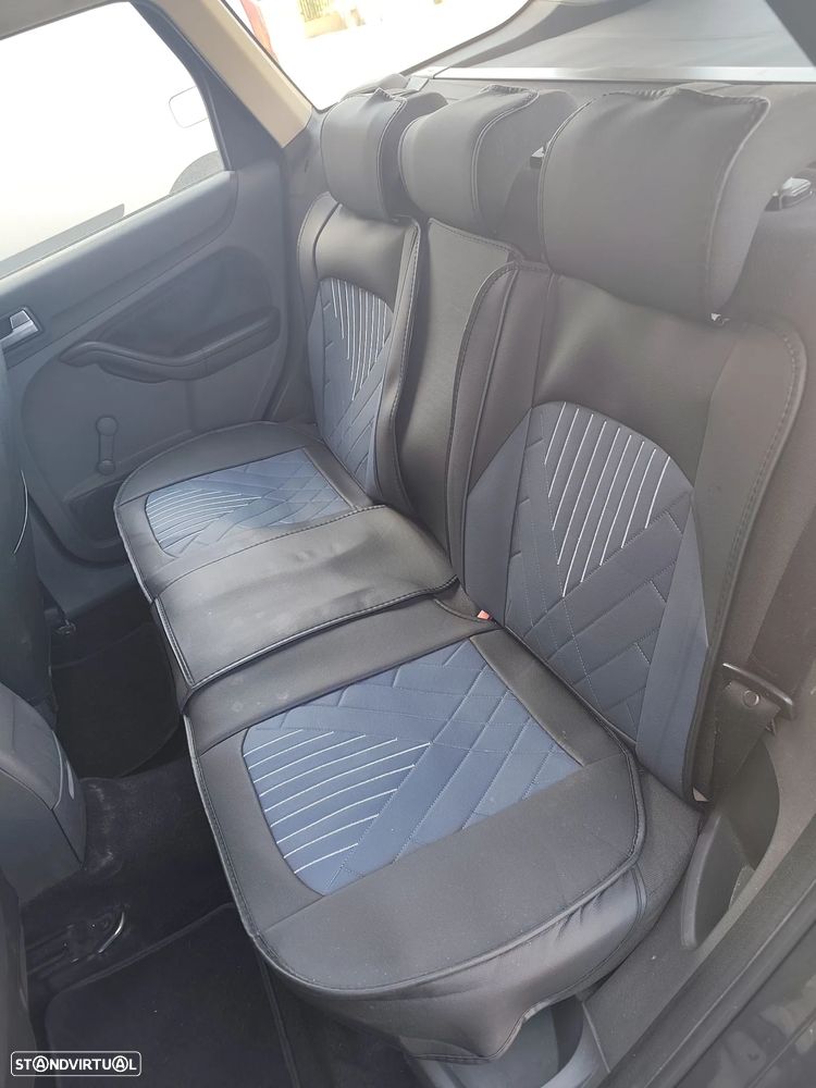 Ford Focus SW 1.6 TDCi Sport - 4