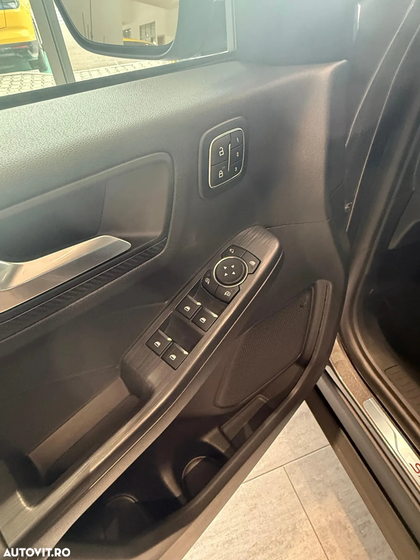 Ford Kuga 2.5 Duratec FWD PHEV ST-Line X - 10