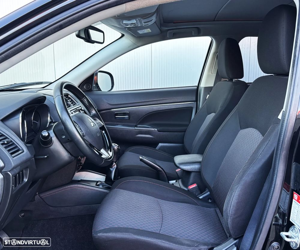 Mitsubishi ASX 1.6 MIVEC Intense Connect Edition - 10