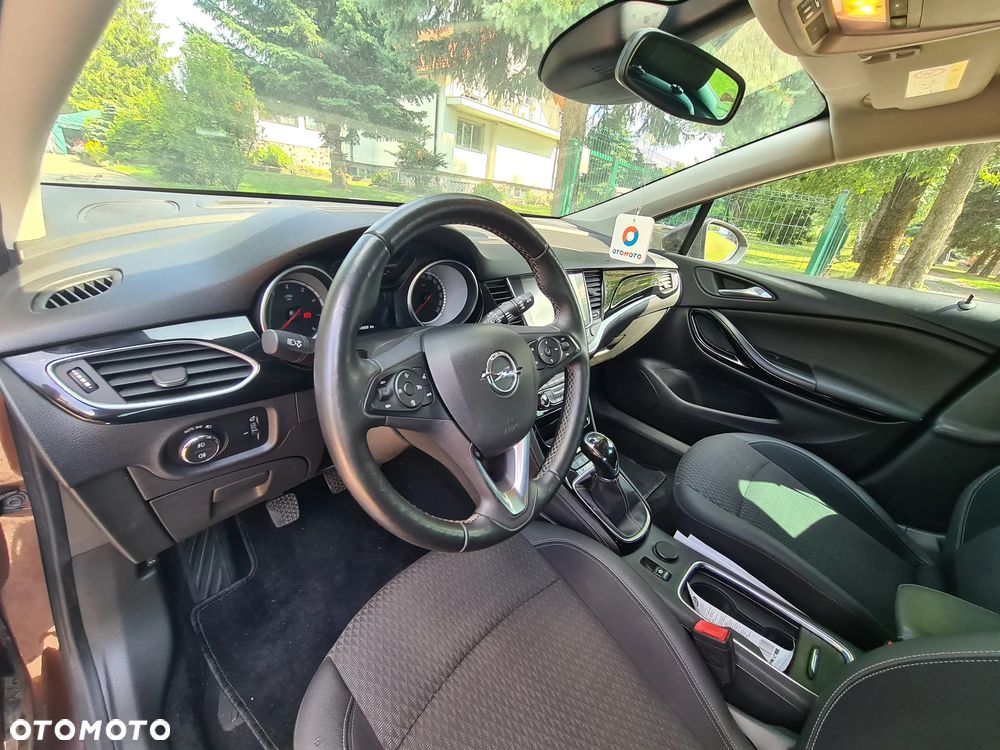 Opel Astra - 4