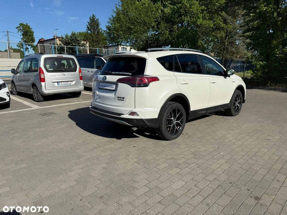 Toyota RAV4 - 3