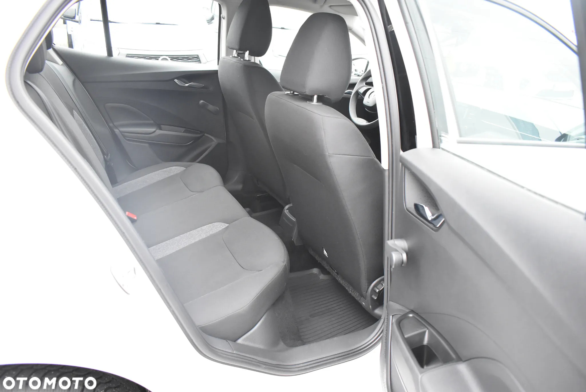 Skoda Fabia 1.0 Active - 14