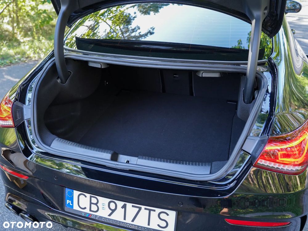 Mercedes-Benz CLA 250 4-Matic AMG Line 7G-DCT - 29