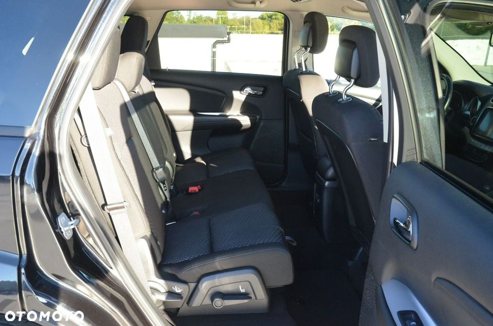 Fiat Freemont 2.0 Multijet Urban - 23