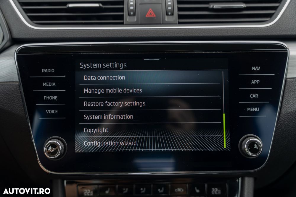 SKODA Superb 2021 — imagine 29