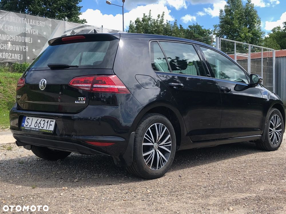 Volkswagen Golf 1.6 TDI BlueMotion Technology DSG Allstar - 3
