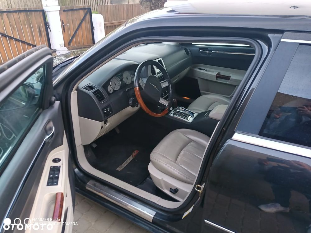 Chrysler 300C 5.7 Automatik - 5